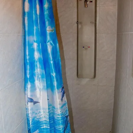 مكان تخييم Astra *