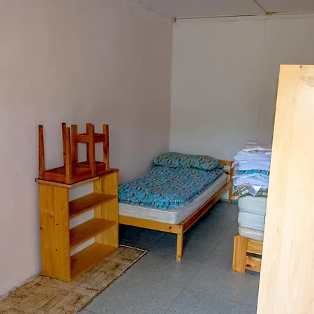 مكان تخييم Astra Lancov